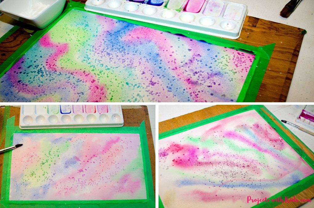 Create a beautiful northern lights watercolor painting using easy techqniques that kids will love experimenting and having fun with! 