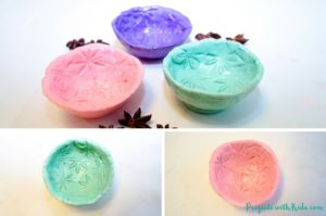 Make pretty clay jewelry dishes and decorate them by stamping the clay with spices for a unique craft that makes a beautiful handmade gift.
