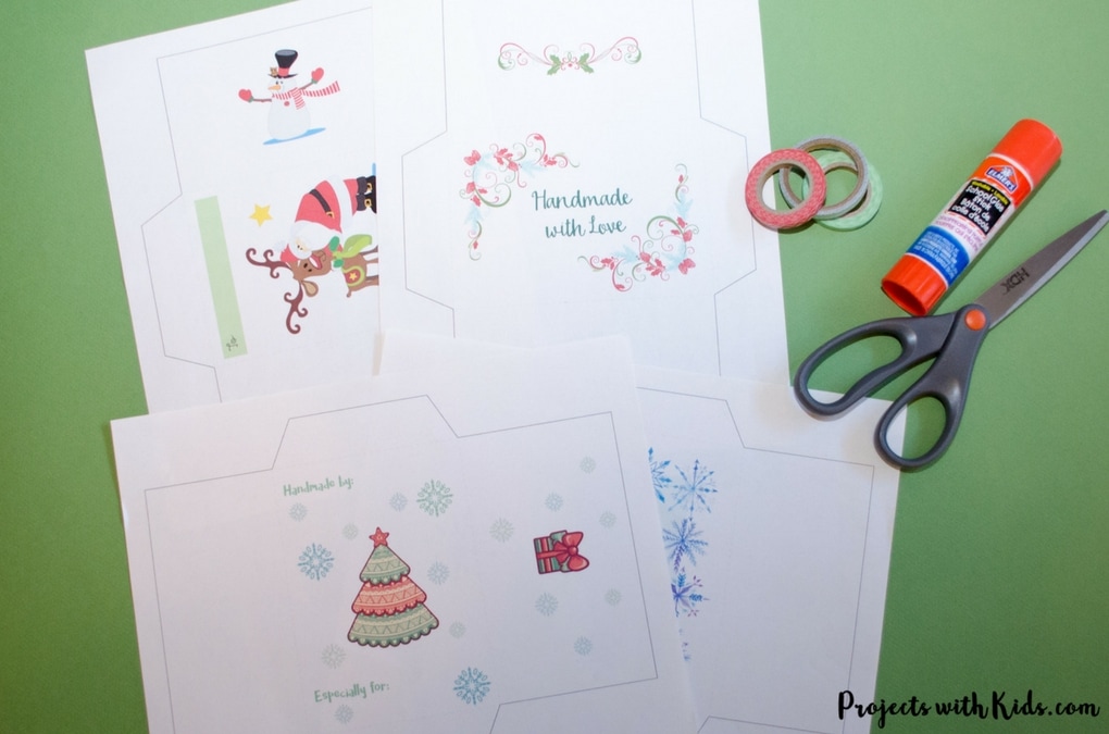 These free printable Christmas gift envelopes are so adorable and perfect for wrapping up your handmade gifts this holiday season! Click on the link for the full instructions and to download your free printables. 