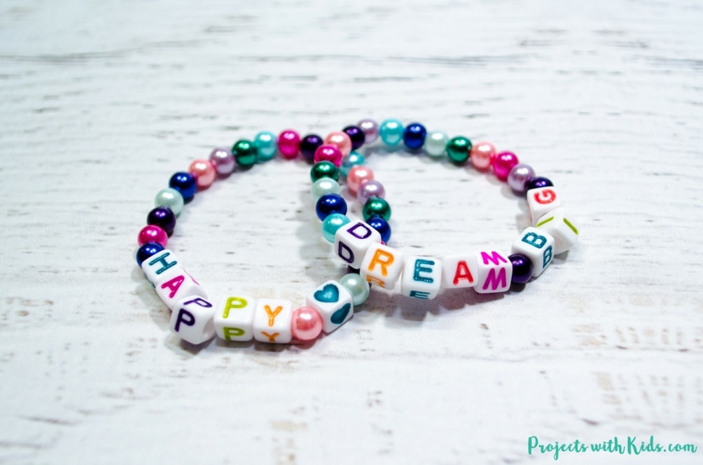 Kids will love making these colorful beaded friendship bracelets for their friends. These beaded bracelets are super easy to make and kids will have fun coming up with positive messages to share with their friends. A fun and easy DIY jewelry project for kids!
