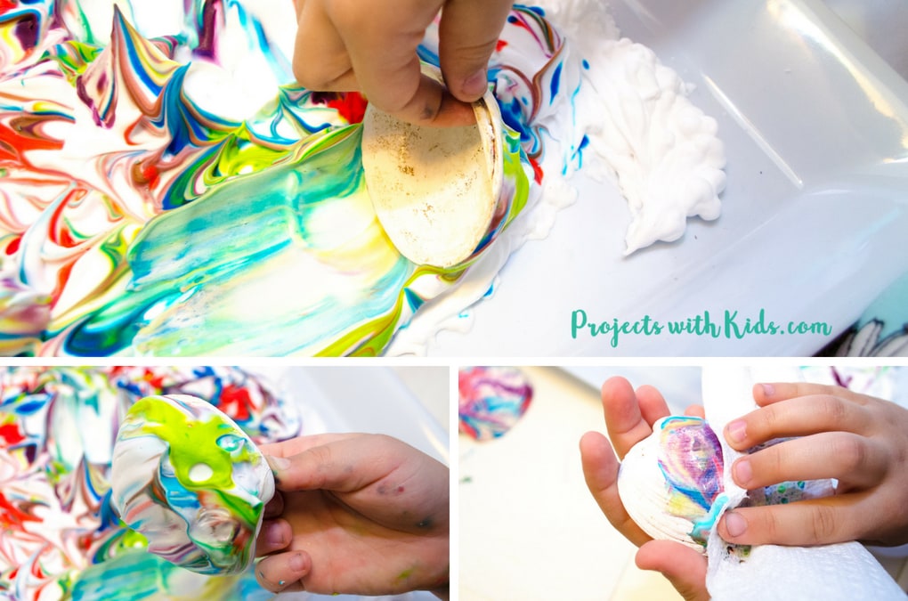 This seashell art is so fun and easy, kids will love creating gorgeous marbled seashells with their beach treasures. The patterns are so colorful and gorgeous! This summer craft will have kids engaged, using their creativity and having fun. 