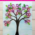 Make this gorgeous blossom spring tree craft with kids! Use easy paper quilling techniques and a free printable tree template. #springcrafts #papercrafts #projectswithkids