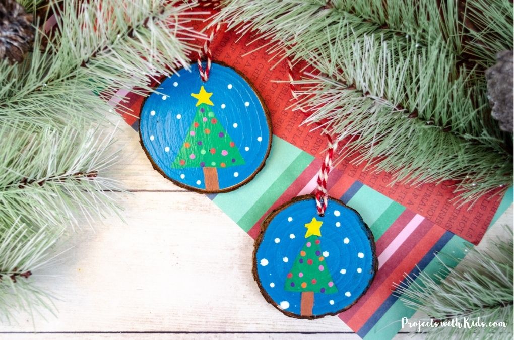 Painted wood slice ornament Christmas craft for kids to make